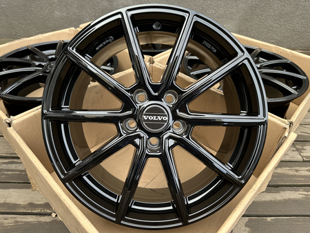 Felgi 18cali Volvo C70 S90 V70 V90 5X108 ET49