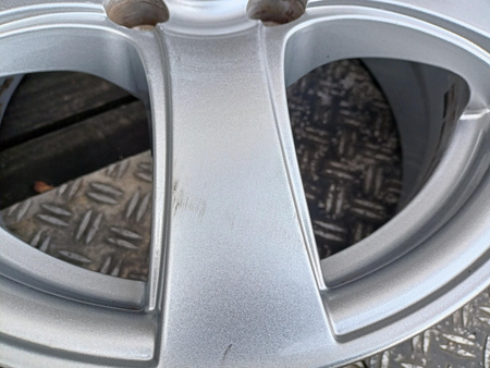 Felgi 15cali Kia Rio Stonic Pride Hyundai i25 Getz Mazda Toyota