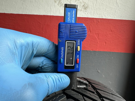 205/60R16 Hankook Kinergy 4 Seasons para opon całoroczne 6,4mm 6025