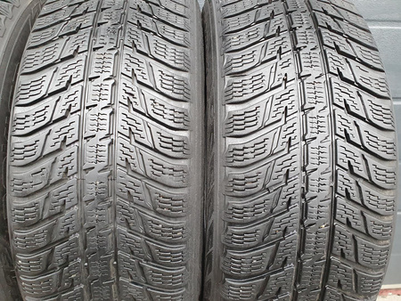 225/60R18 Nokian WR SUV 3 XL komplet opon zima 7,1mm nr8833