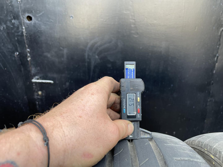 215/55R17 Nexen NBlue HD komplet opon lato 5,1mm nr7312