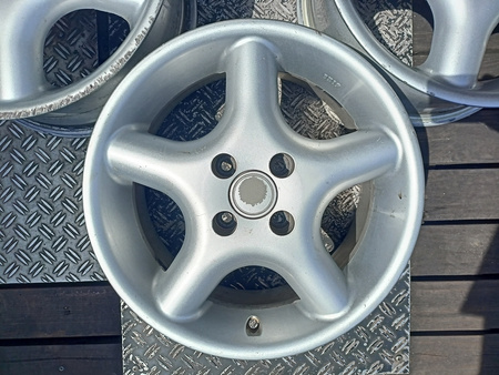 Felgi aluminiowe 15cali Honda Civic Kia Sephia Mitsubishi Colt