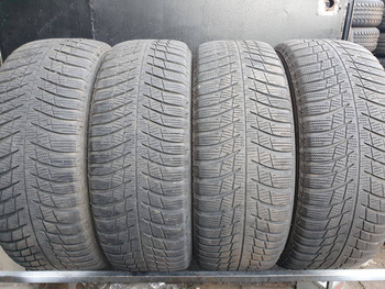 215/60R16 Bridgestone Blizzak LM001 XL komplet opon zima 5,3mm nr6984