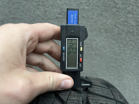 225/50R17 Dunlop Sp Winter Sport 4D RSC komplet opon zima 8,0mm nr7435