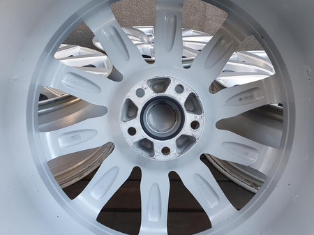 Felgi 20cali AEZ Ford Explorer Mustang Infinity Tesla Lexus