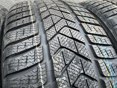 265/40R20 Pirelli Sottozero 3 XL komplet opon zima nowe nr2086