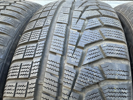 235/65R17 Hankook Winter Icept EVO 2 komplet opon zima 7,5mm nr7097