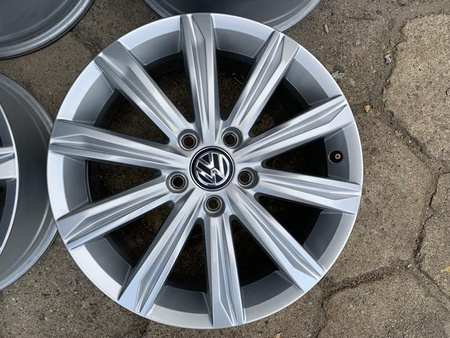 Oryginał felgi 5TA VW 17 Cali Golf 5 6 7 Touran Caddy Sharan