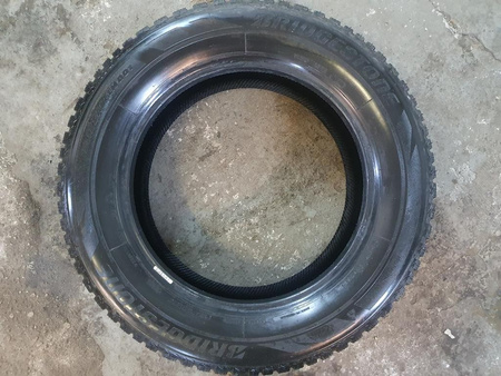 215/65R17 Bridgestone Blizzak LM001 para opon zima 6,0mm nr7494