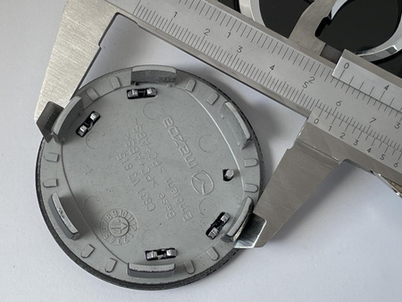 Oryginał Dekielki Dekle Kapsle Zaślepki Mazda 3 CX-5 C831V3815BL 62mm