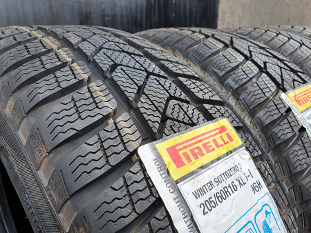 205/60R16 Pirelli Sottozero 3 Winter XL para opon zima nowe N6942A