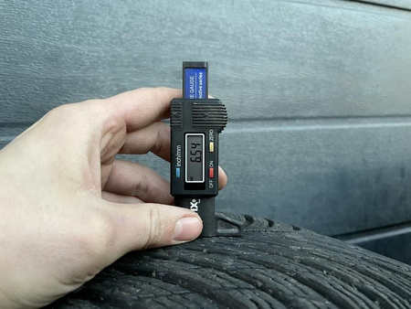 Oryginał koła zima 235/50R19 Audi 4N0 S8 A8 D5 Michelin zima 7,5mm