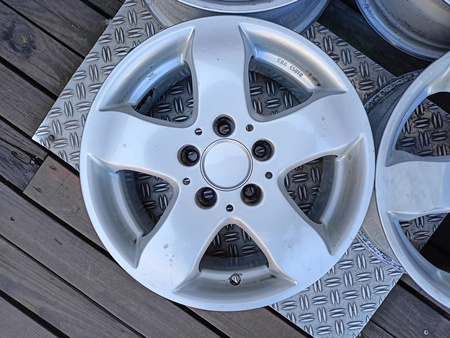 Felgi 15cali Mercedes C klasa CLK E klasa SLK 5x112