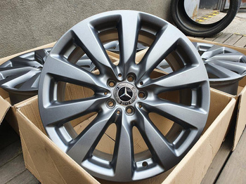 Oryginał felgi 19cali Mercedes CLA E-klasa GLC GLA