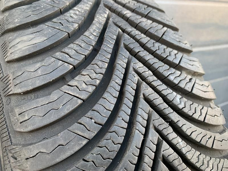 195/65R15 Michelin Alpin 5 opona pojedyncza zima 7,5mm nrP1510