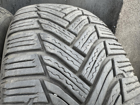 195/65R15 Michelin Alpin 6 komplet opon zima 6,3mm nr5494