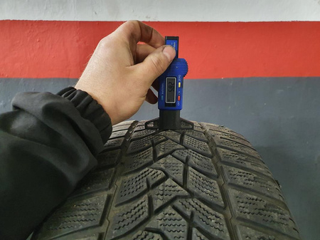 225/55R17 Dunlop Winter Sport 5 XL opona pojedynka zima 5,8mm nrP759