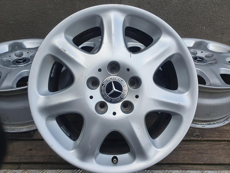 Oryginał felgi 16cali Mercedes A220 C klasa CL E klasa S W124