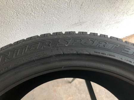 265/40R20 Dunlop Sp Winter Sport 3D RSC para opon Zima 5,4mm nr2004