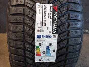 285/30R20 Yokohama Bluearth Winter V905 opony zima montaż gratis nr2366