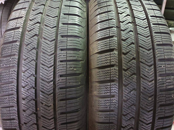 215/55R18 Vredestein Quatrac 5 XL para opon całoroczne 7,0mm nr8575