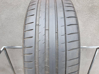 245/45R19 Michelin Pilot Sport 4 opona pojedynka lato 5,4mm P981