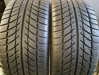 225/35R19 Goodride SW608 para opon zima 7,6mm nr9372