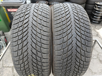 225/40R19 Nokian WR Snowproof P XL para opon zima 8,7mm nr9578A