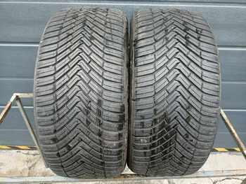245/40R19 Continental AllSeasonContact para opon całoroczne 7,3mm 9562