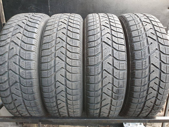 175/65R15 Pirelli Snowcontrol Winter komplet opon zima 6,0mm nr5456