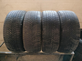 225/45R19 Bridgestone Weather Control A005 opony całoroczne 5,3mm 9590