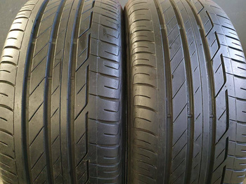 225/45R19 Bridgestone Turanza T001 para opon lato 5,6mm nr9397
