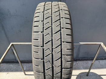 215/65R16C Laufenn I Fit Van opona pojedynka zima 7,1mm P6080