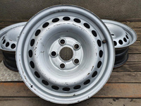 Oryginał felgi stalowe 16cali VW Transporter T5 Bora Skoda Superb