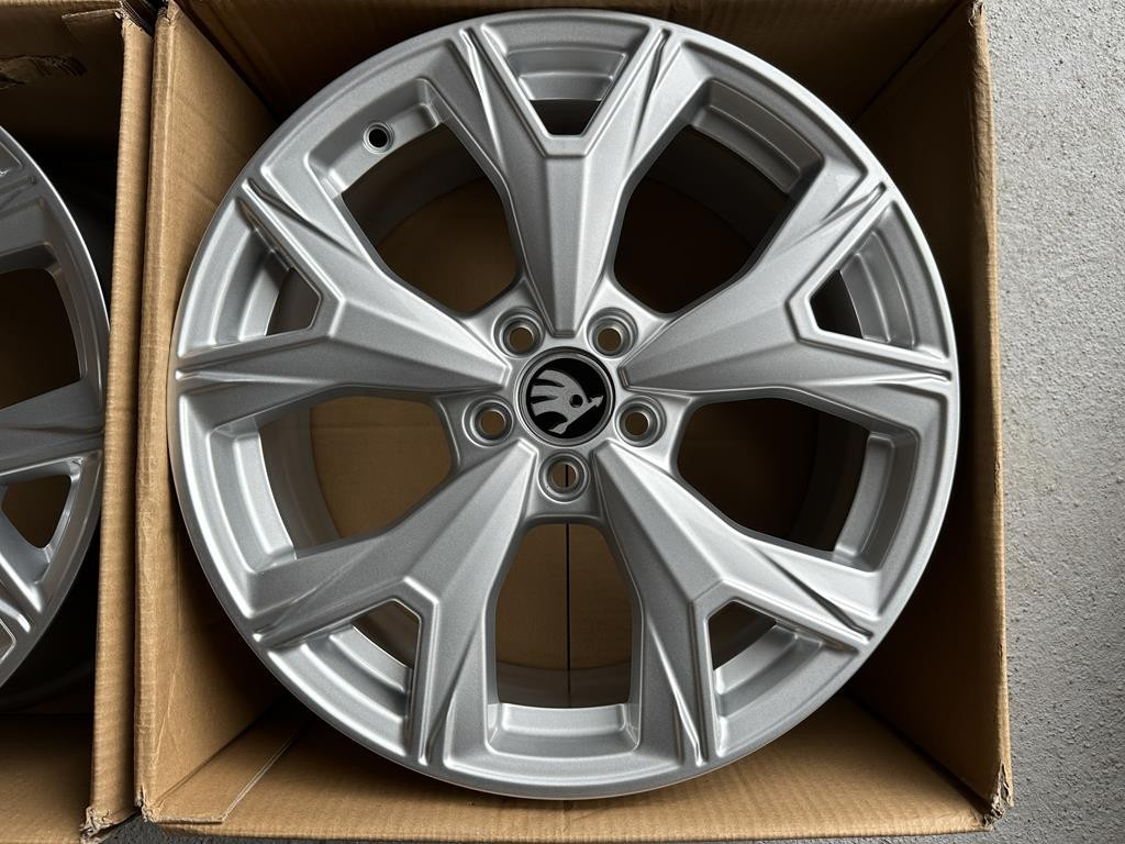 Außentürgriff Für Skoda Fabia, Kamiq, Octavia, Superb - 5G1837879 Links Vorne