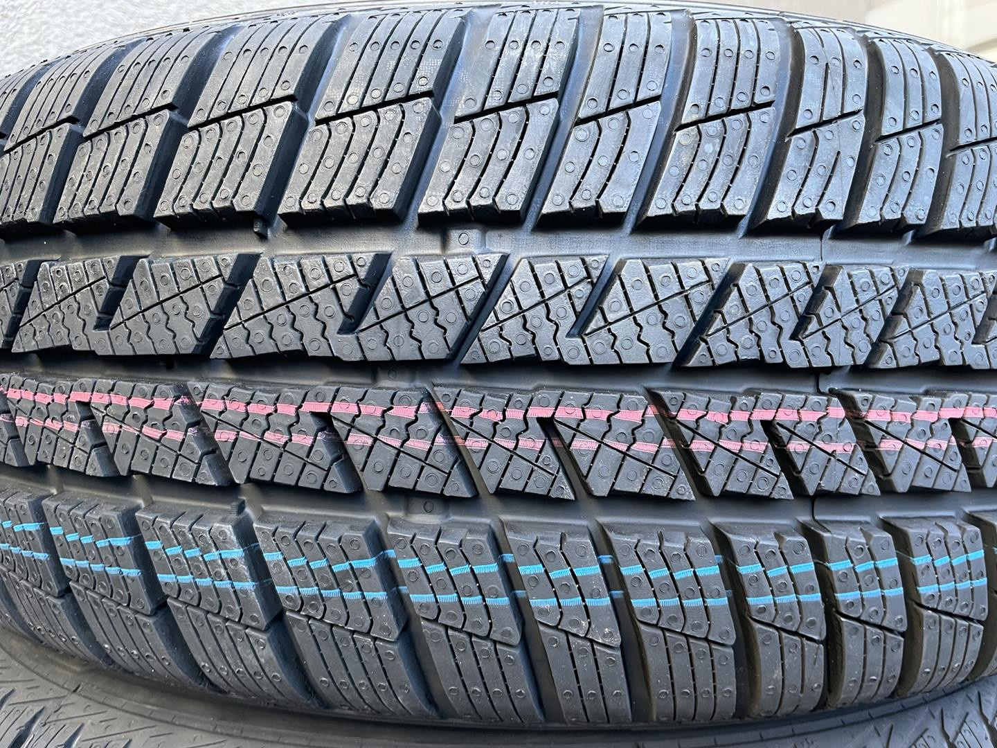 Koła 205/55R16 Citroen Aircross Berlingo CElysse C3 C4 Barum zima