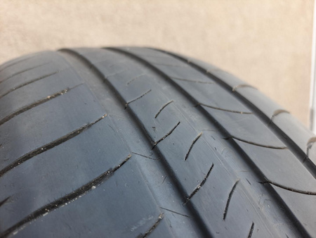 205/60R16 Michelin Energy Saver + para opon lato 4,5mm nr6362